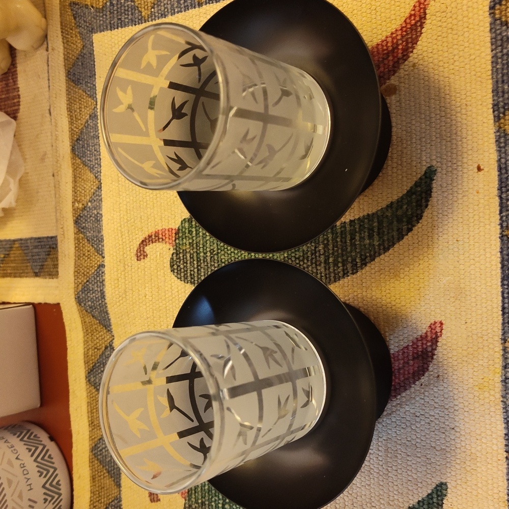 PBW8- PartyLite Frosted Glass Set Of 2 Candle Holders with Black Base